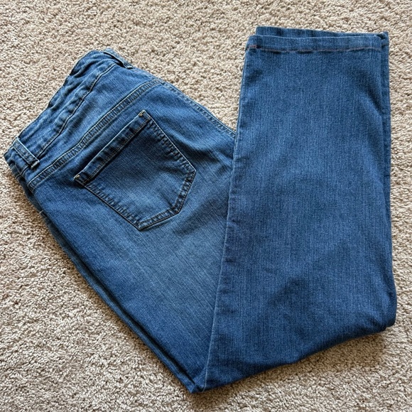 Bandolino Caroline Slim Women's Plus Size 16 Blue Denim Jeans - Picture 4 of 6